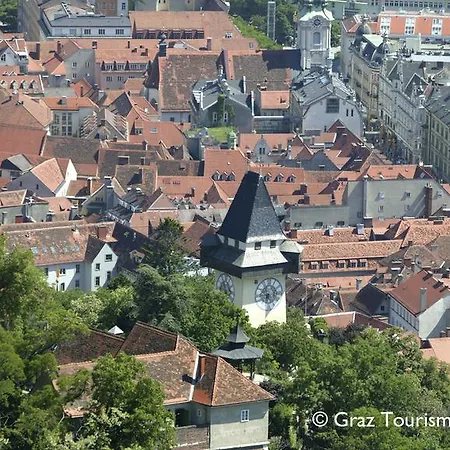 アパート De Lights *